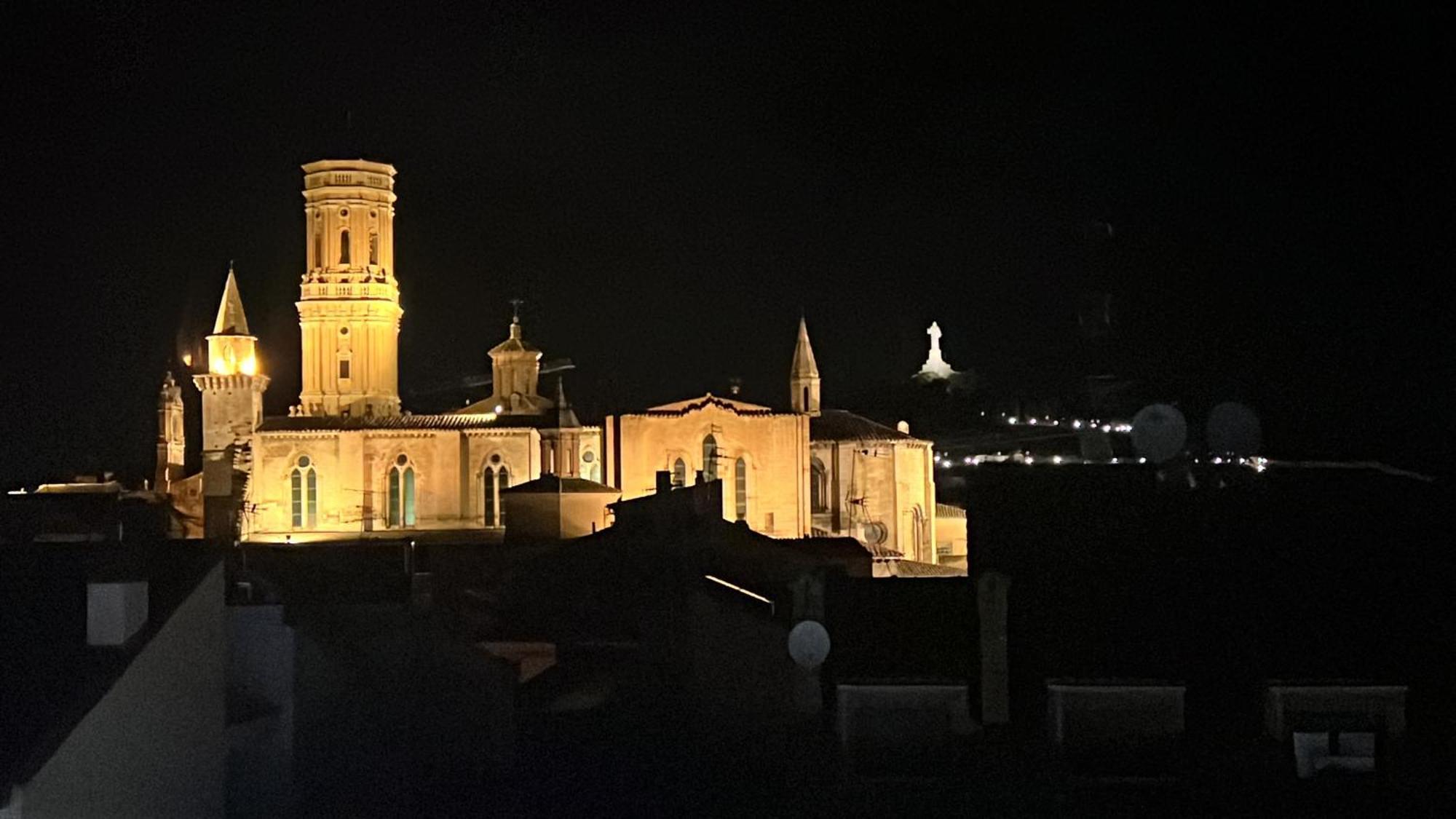 Voila Catedral Apartment Tudela Luaran gambar